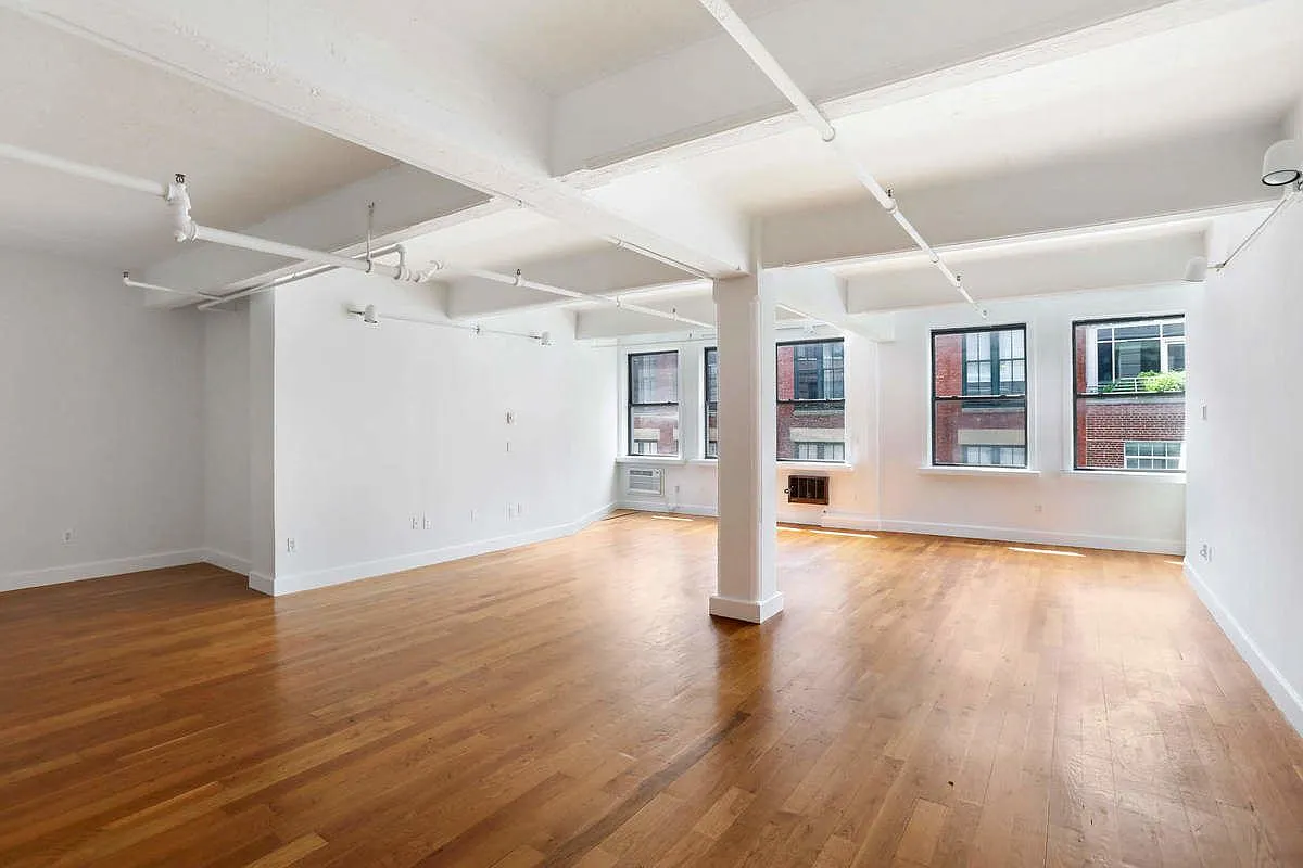 50 Bridge St APT 517 photo 1