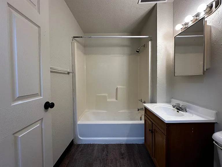2234 Imperial Ln — Photo 14