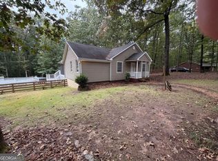832 Country Club Rd, Newnan, GA 30263