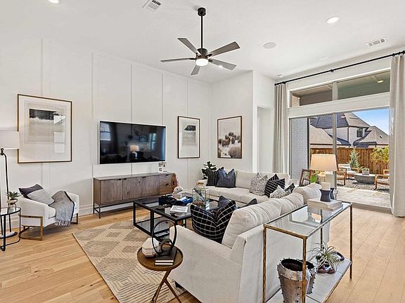 The Cedaridge - Family Room