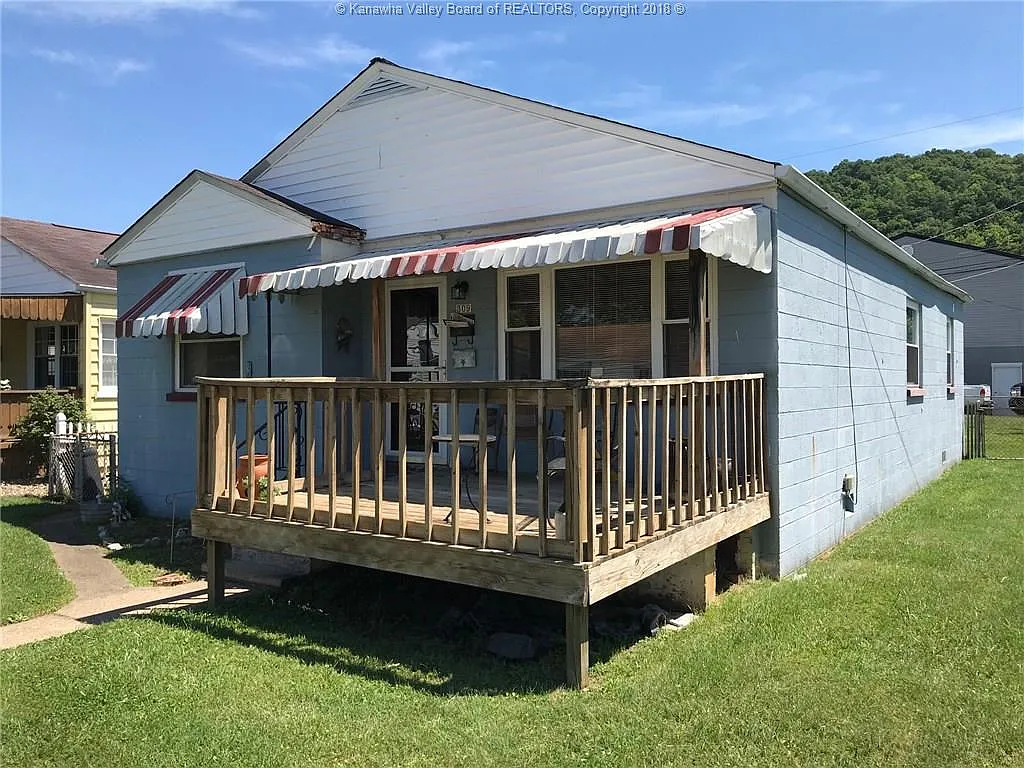 309 Kanawha Ave photo 1