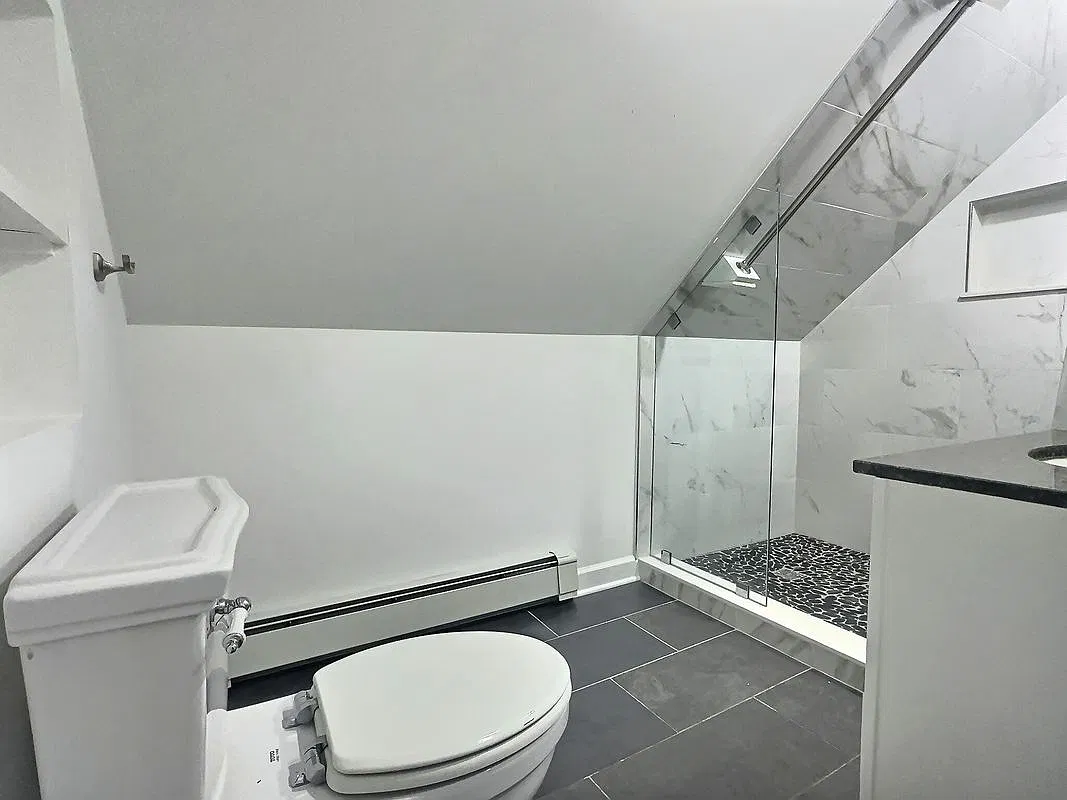 1 bed, 1.0 bath, 800 sqft, $2,100 — Photo 3