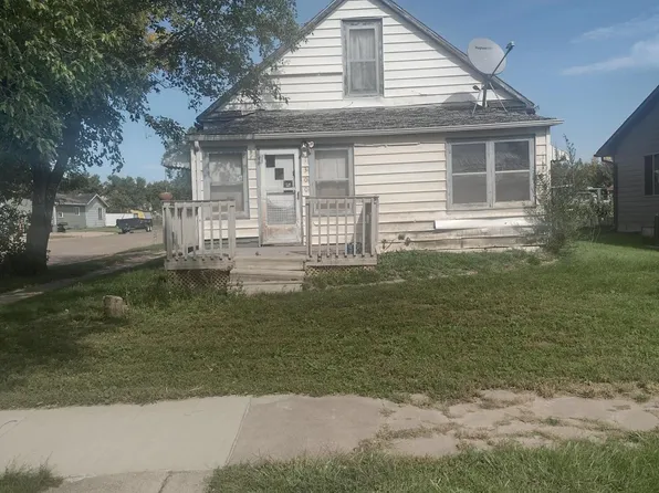 1300 E Park St, Pierre, SD 57501