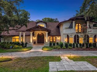 1850 Oak Creek Dr, Dunedin, FL 34698
