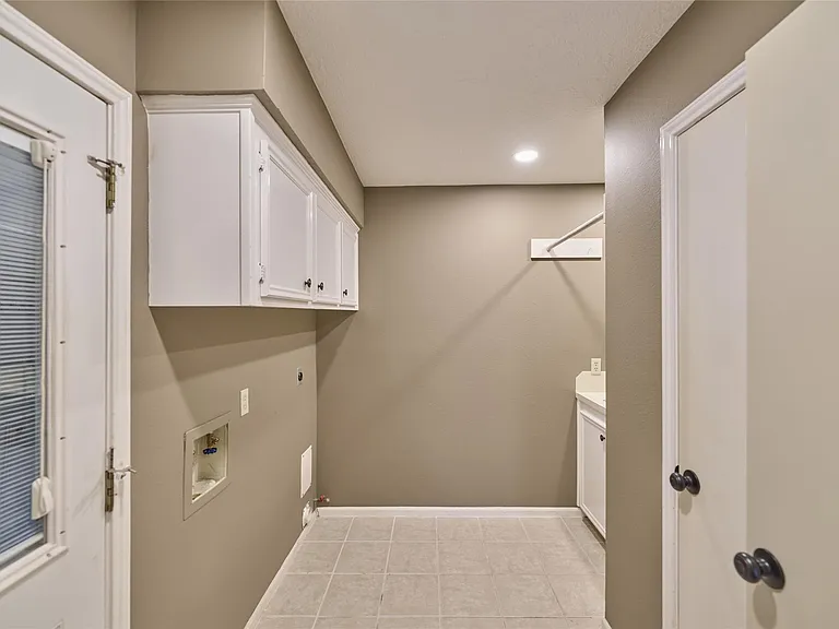80 Rolling Hills Dr — Photo 9