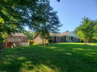 155 Applegate Ln, Wilkesboro, NC 28697