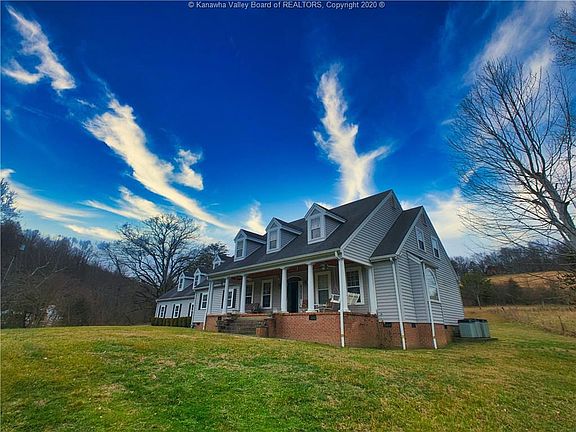4th image of 4560 Woodrum Ln