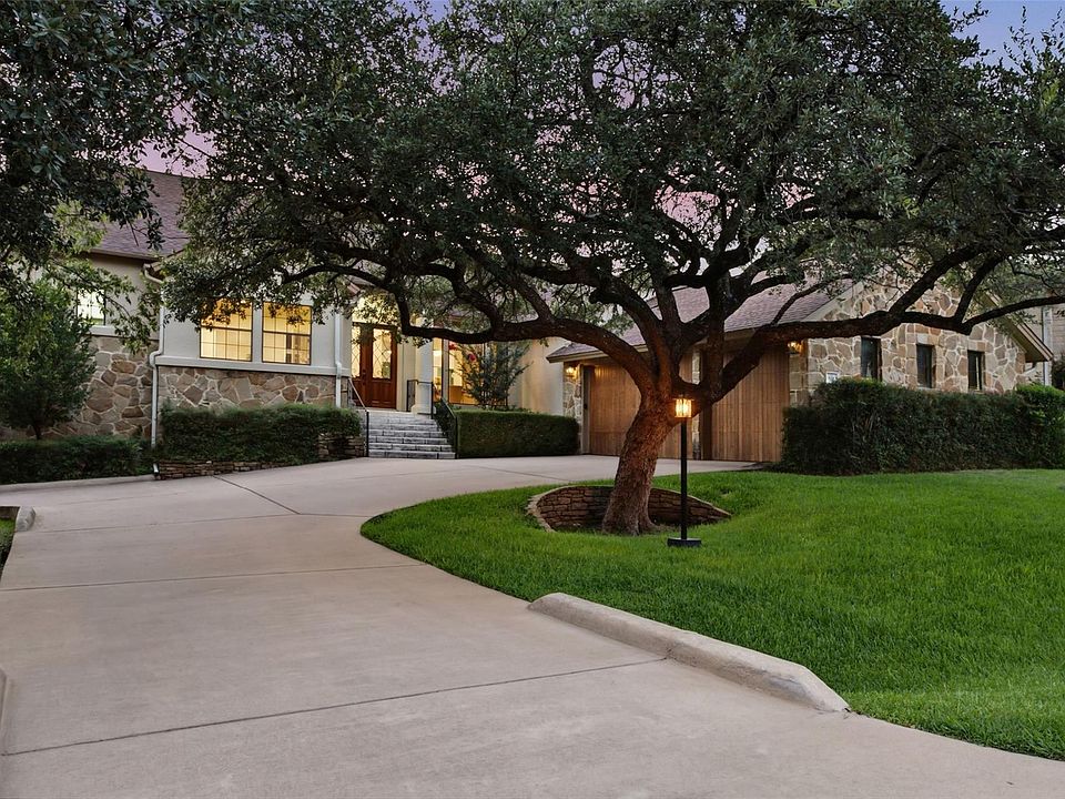 1st image of 108 Crest View Dr