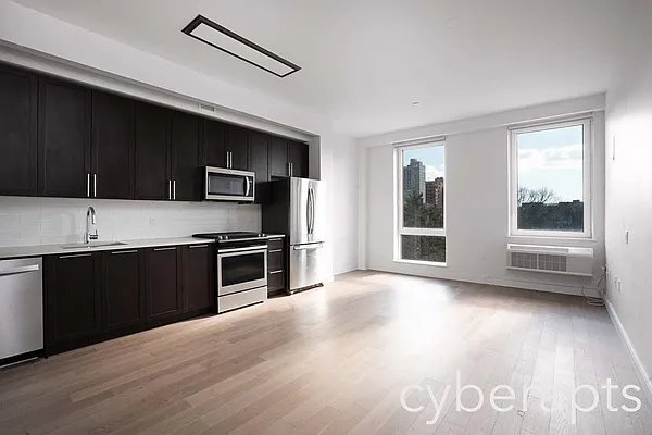 Rented by Cyberapts Management | media 11