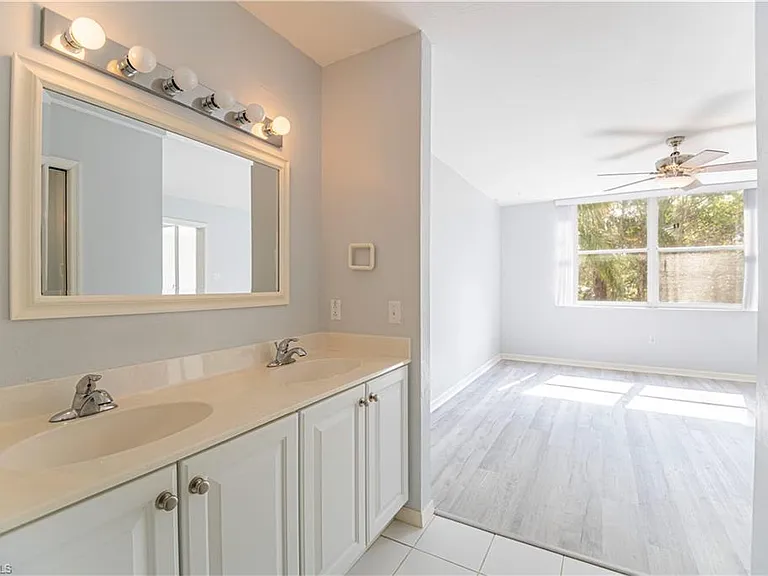 290 Naples Cove Dr #2204 — Photo 21