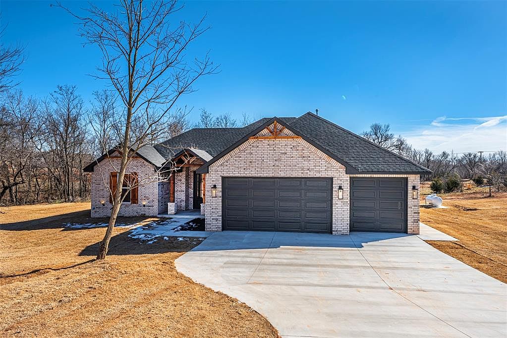 2419 Black Jack Way, Blanchard, OK 73010 | Zillow