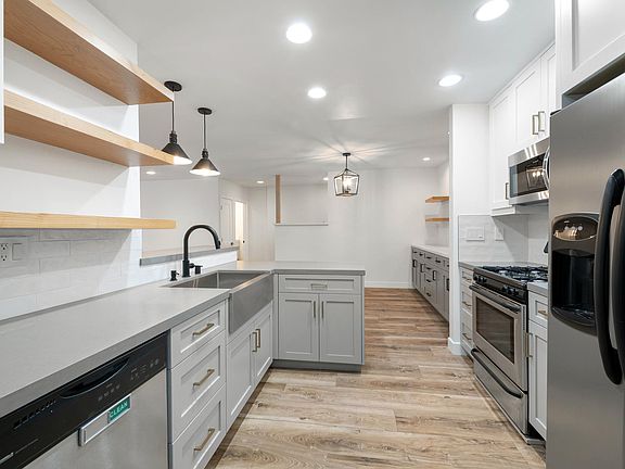 4th image of 11706 Montana Ave APT 102