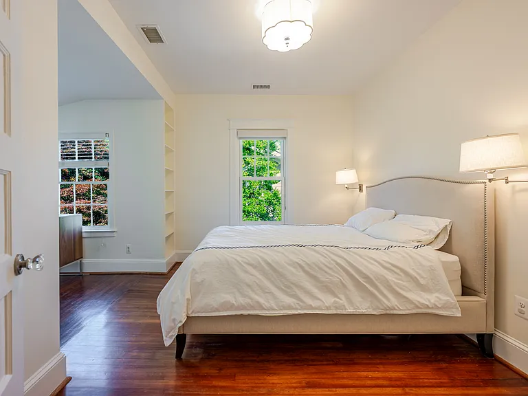 3906 Ingomar St NW — Photo 54