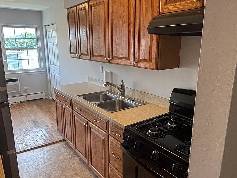 5 Colonial Rd #53 — Photo 1