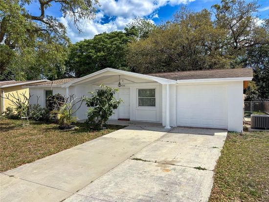 7206 Ashwood Dr, Port Richey, FL 34668