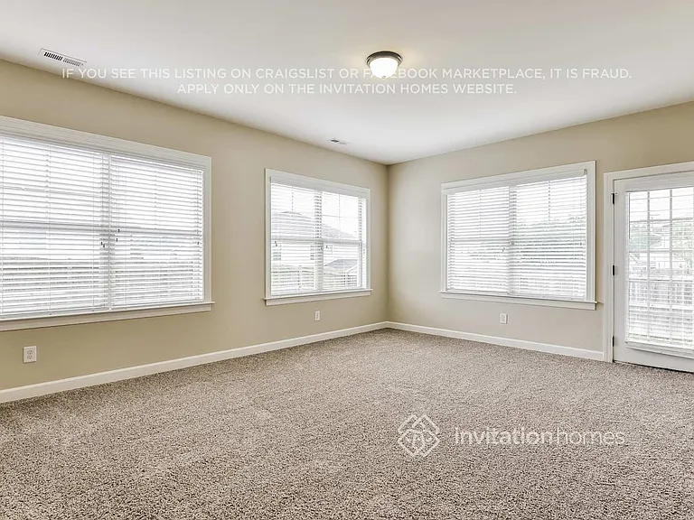85 Rolling Meadows Dr — Photo 14