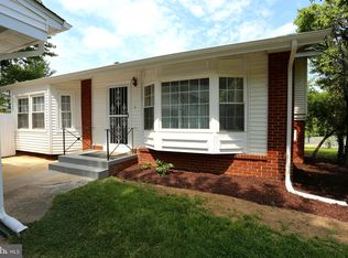 906 Tracy Dr, Silver Spring, MD 20904