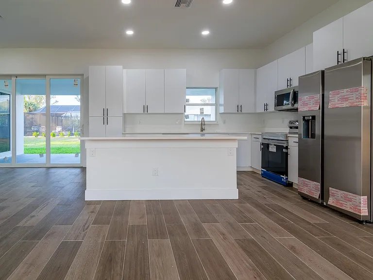 10625 Ayear Rd — Photo 7