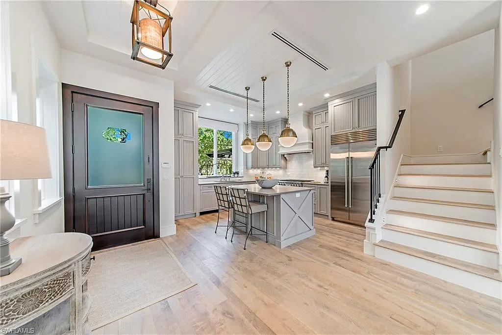 4 bed, 6.0 bath, 3909 sqft, $55,000 — Photo 2