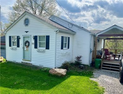 1105 Glenn Ave, Beaver Falls, PA, 15010