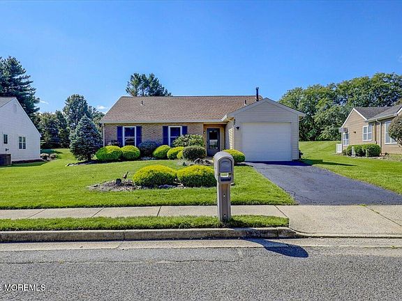 2nd image of 57 Suffolk Way