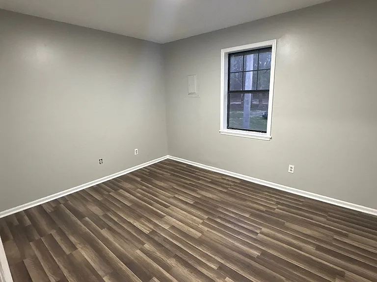 207 Highland St #7 — Photo 7