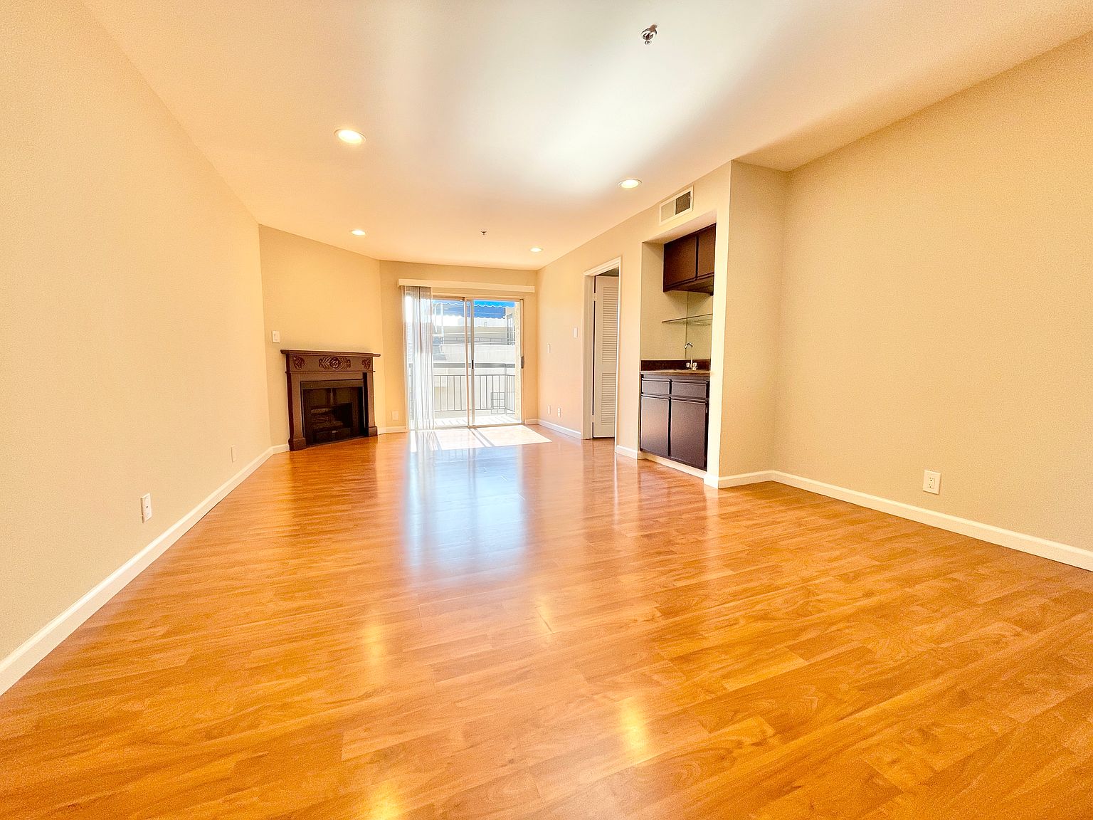 8720 Burton Way 307 Los Angeles CA 90048 Zillow