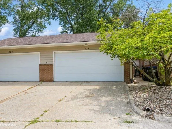524 N 1st Ave, Iowa City, IA 52245