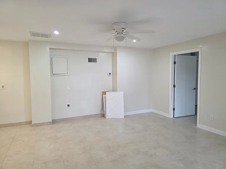 820 Rodeo Rd #1 — Photo 5