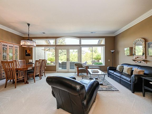 4th image of 4725 Grenada Ct