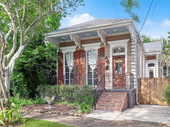 921 Aline St, New Orleans, LA 70115