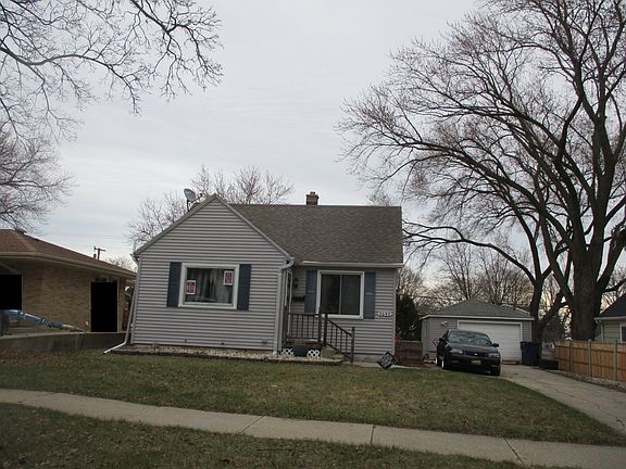 2nd image of 3640 S 87th St