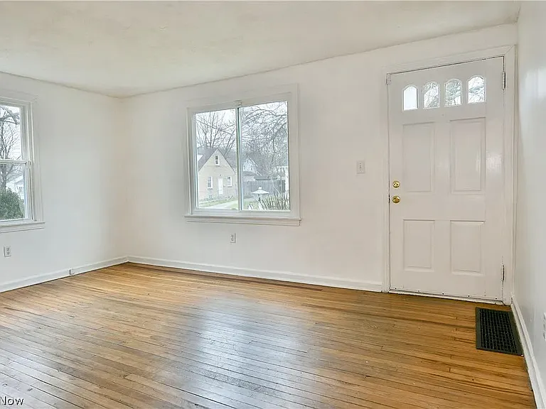 1787 Bonnie Brae Ave NE — Photo 21
