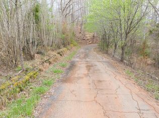 252 Luna Ln, Sparta, TN 38583