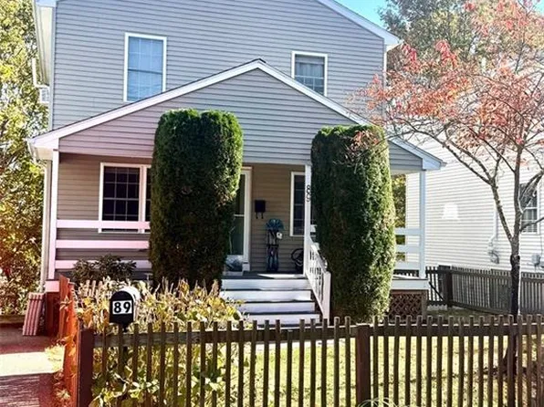 89 Stillwater Ave, Providence, RI 02904