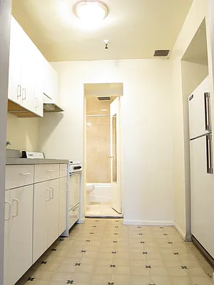 Rented by Luxor Homes & Investment Realty | media 31