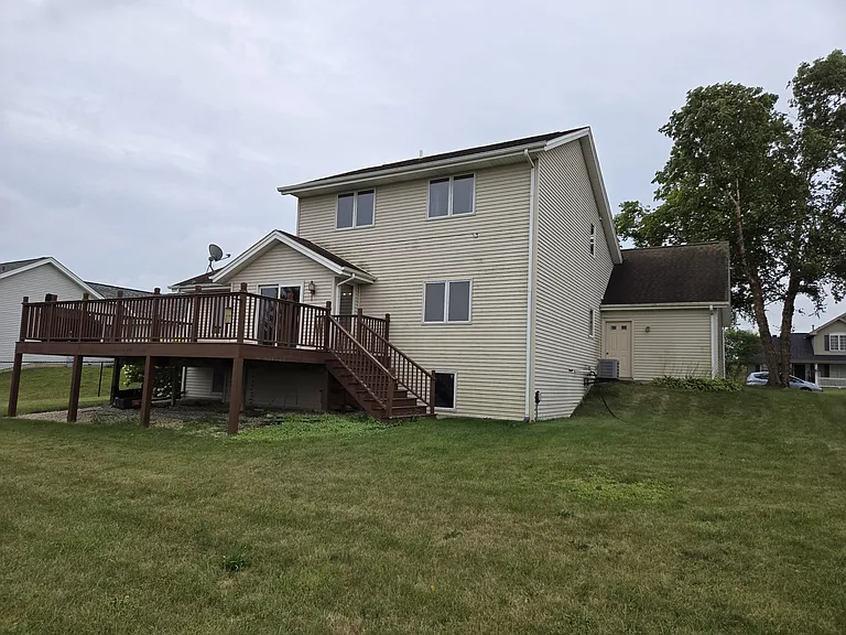 535 Westfield Dr — Photo 38