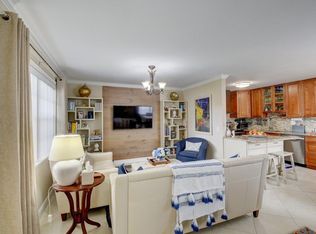 714 Flanders Dr #O, Delray Beach, FL 33484