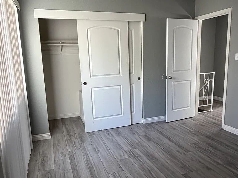 1720 G St #3 — Photo 9