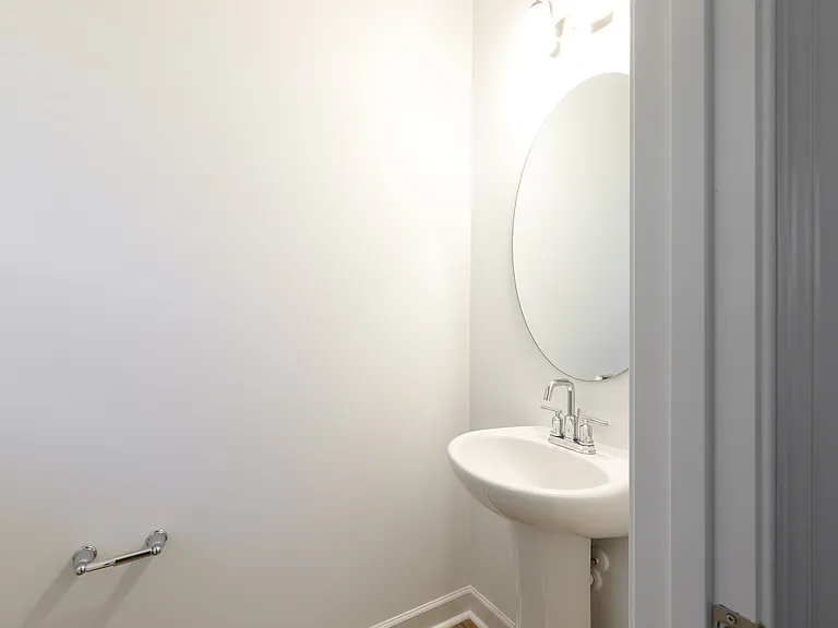 1432 Anderson St — Photo 10