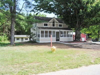 1711 W Lakewood Blvd, Holland, MI, 49424