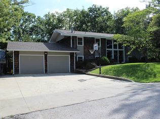 716 Sunset Hills Dr, Macon, MO 63552