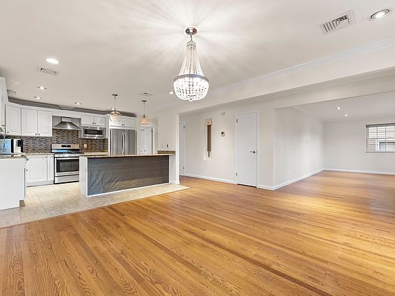 5th image of 208 Bellemeade Ave