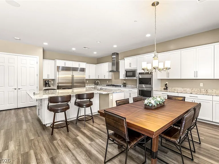 1133 Pandora Canyon St — Photo 10