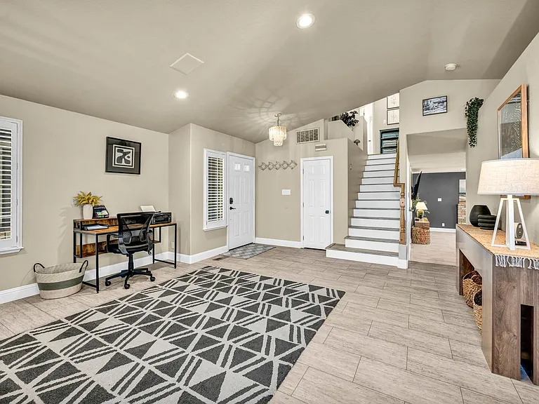 5045 Pradera St — Photo 21