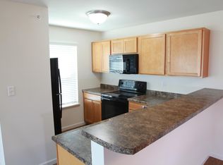 2100 Spring River Dr, O'Fallon, MO 63368