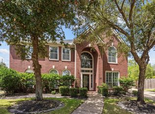 13146 Oakwood Manor Dr, Cypress, TX 77429