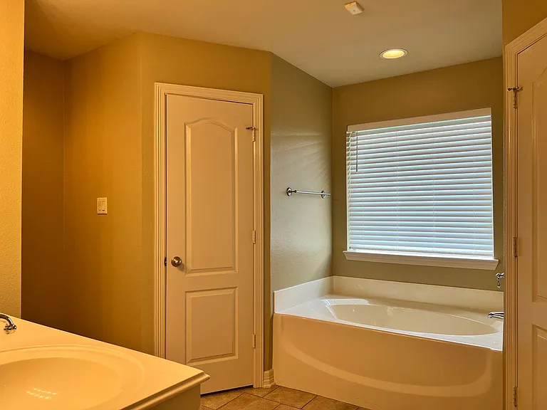 441 Maggie Cir — Photo 20