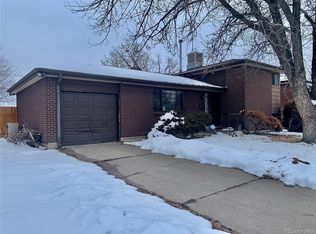3216 Carson St, Aurora, CO 80011