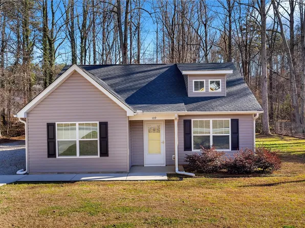 109 Branchwood Dr, Liberty, SC 29657